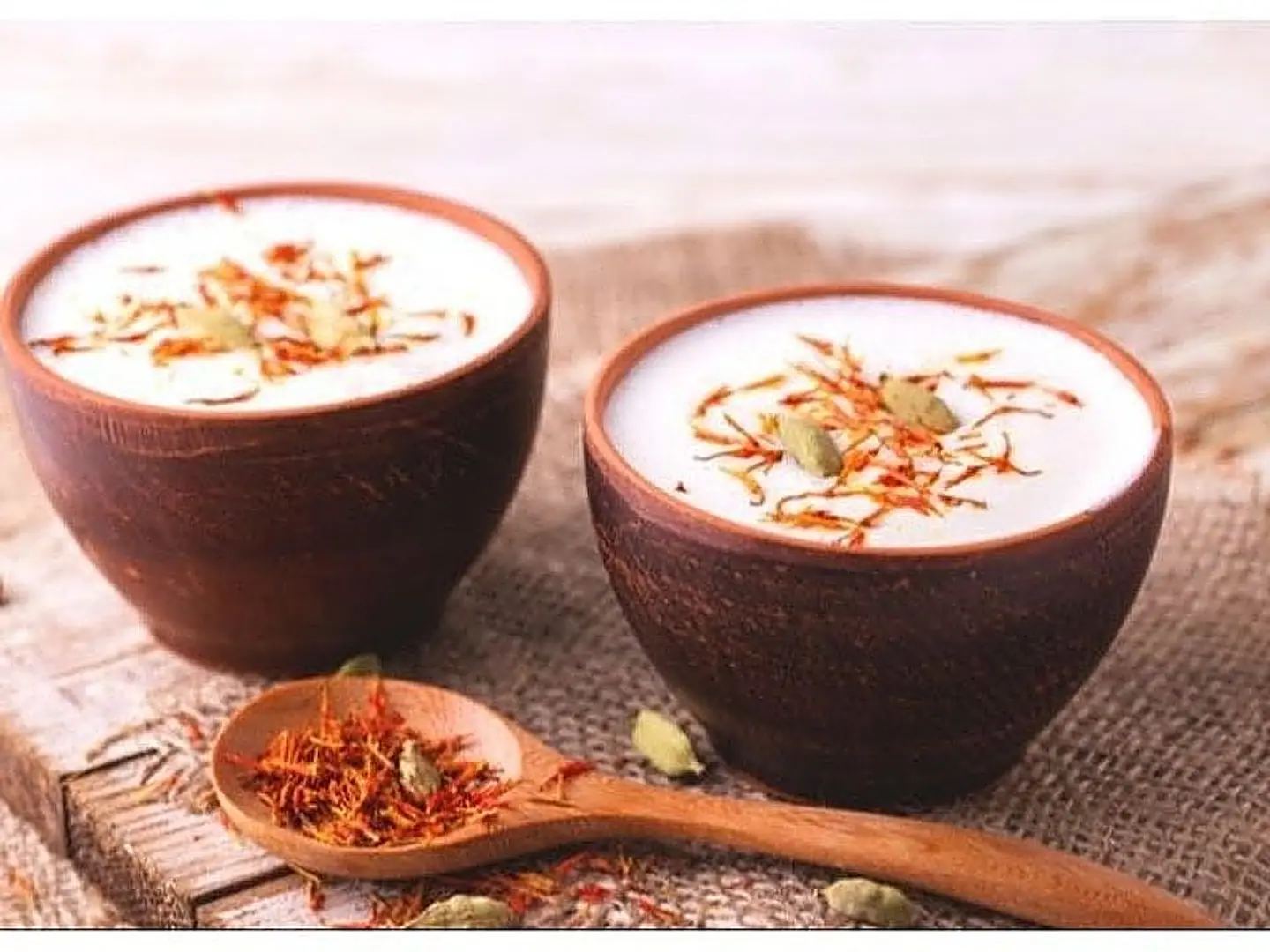 زعفران ابيض