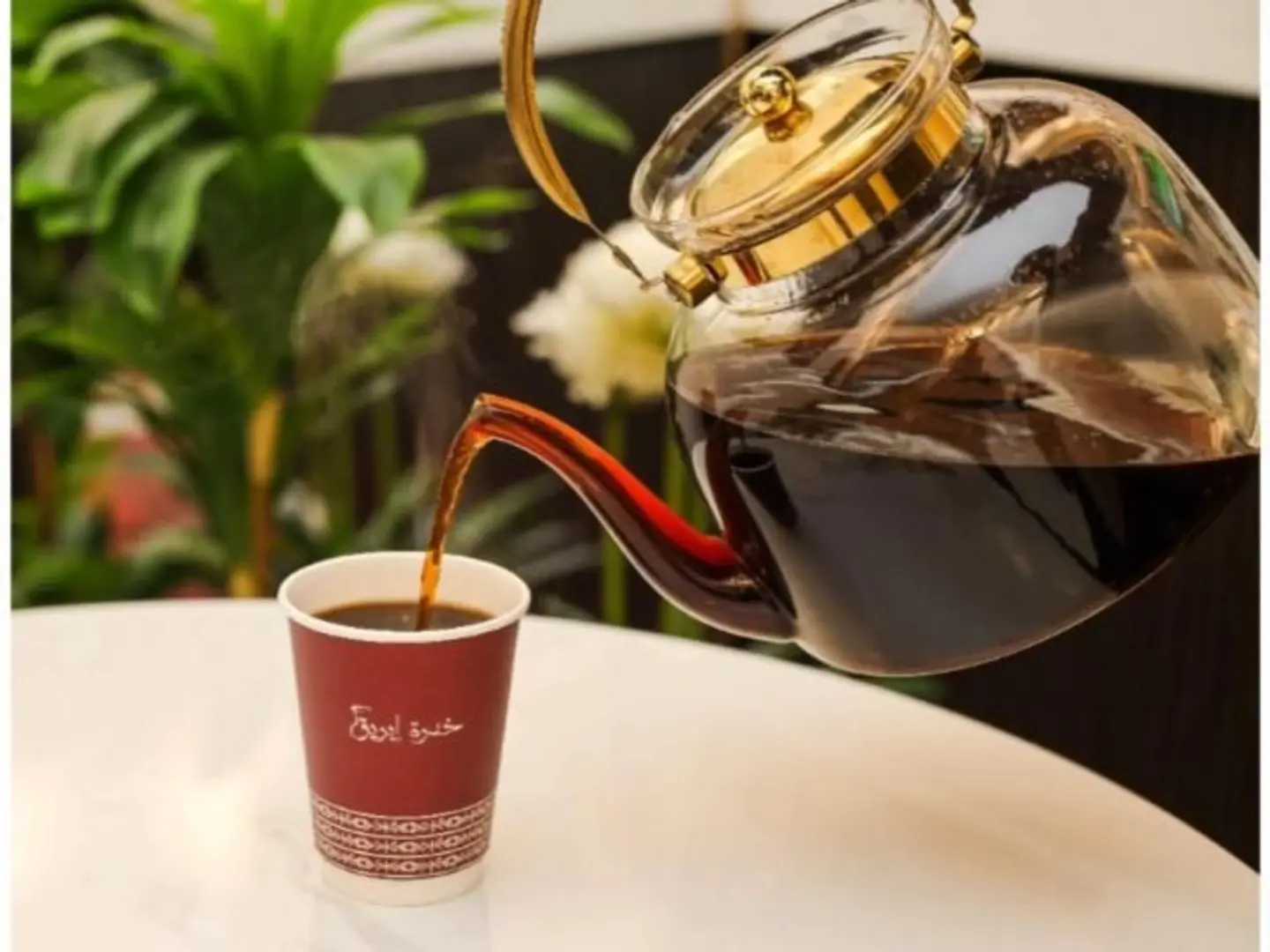 كوب ورق خدرة إبريق