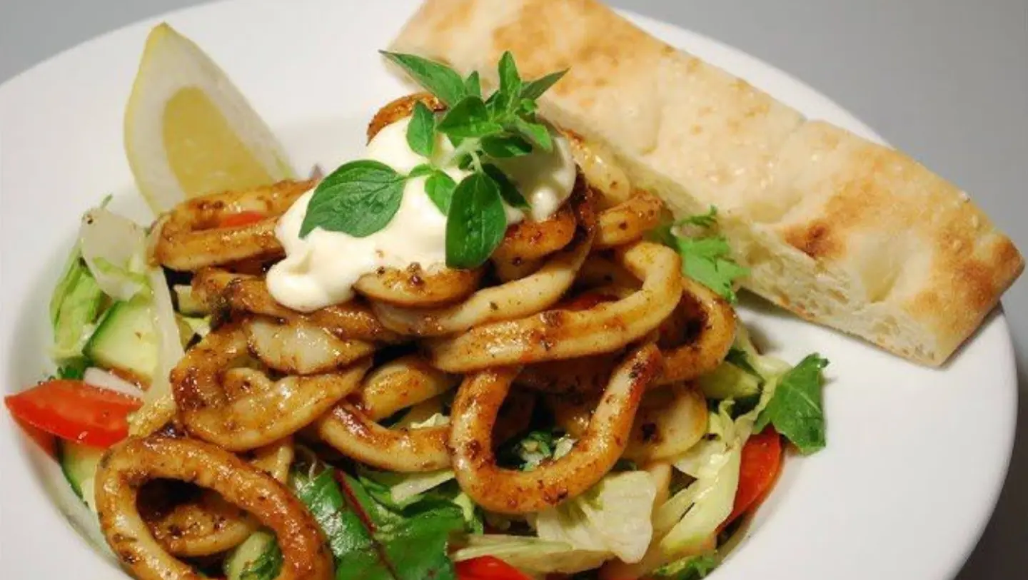 Grilled A Lsharqia Calamari