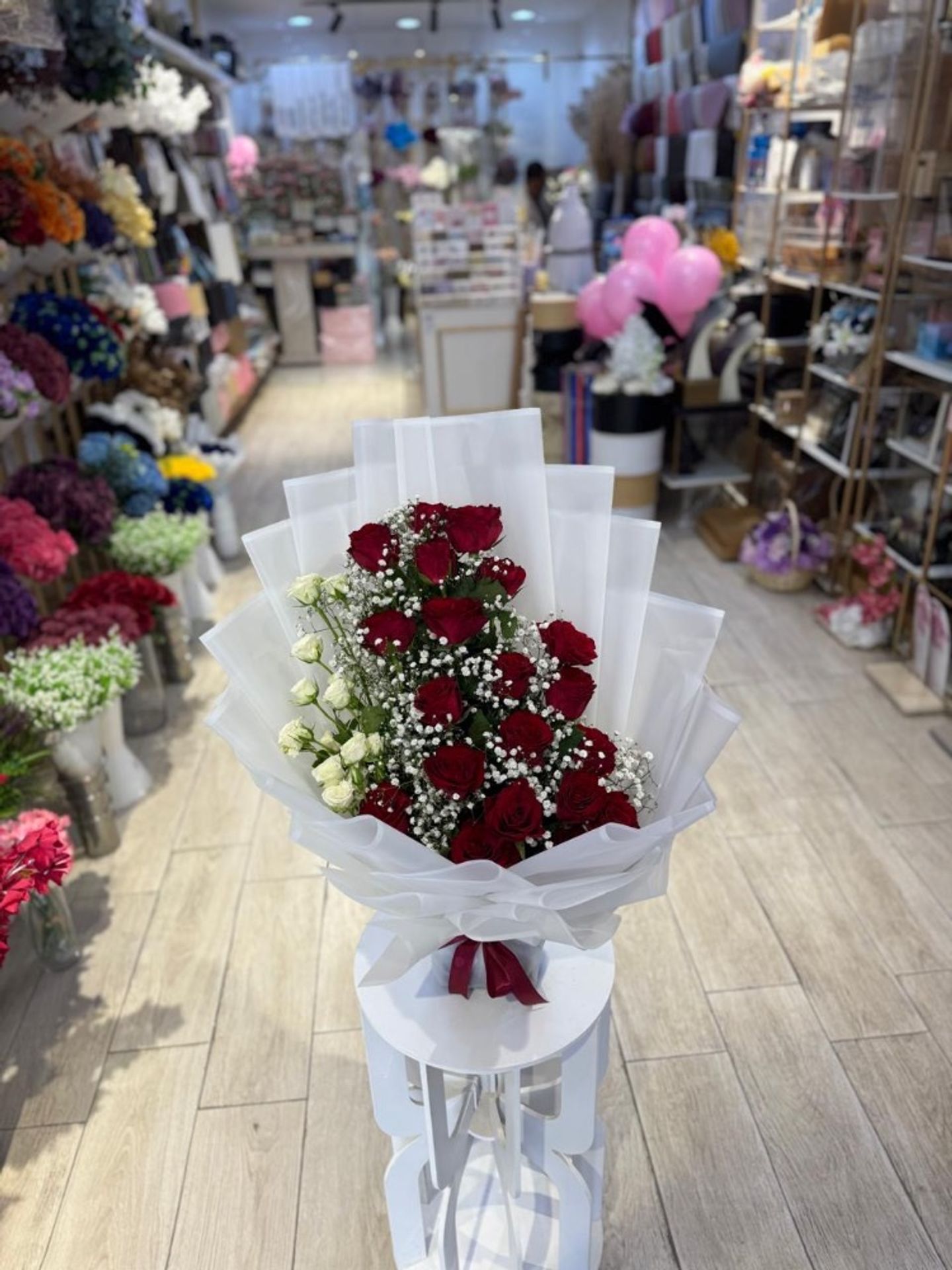 Distinctive Bouquet 00777