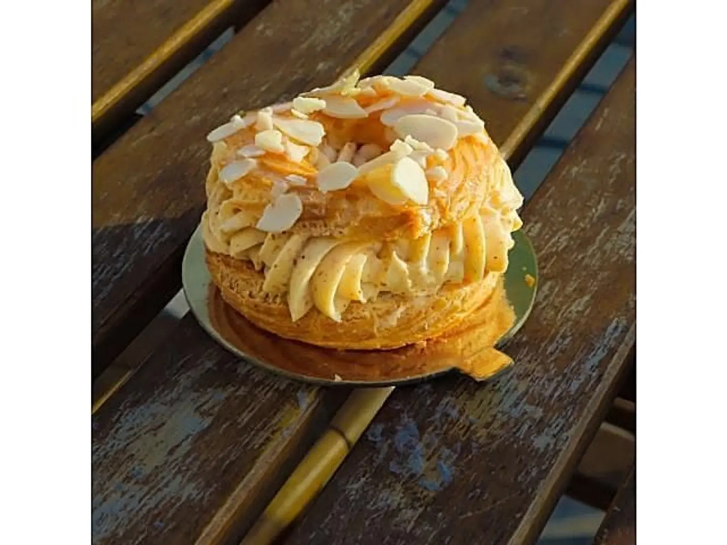 Almond Paris Brest