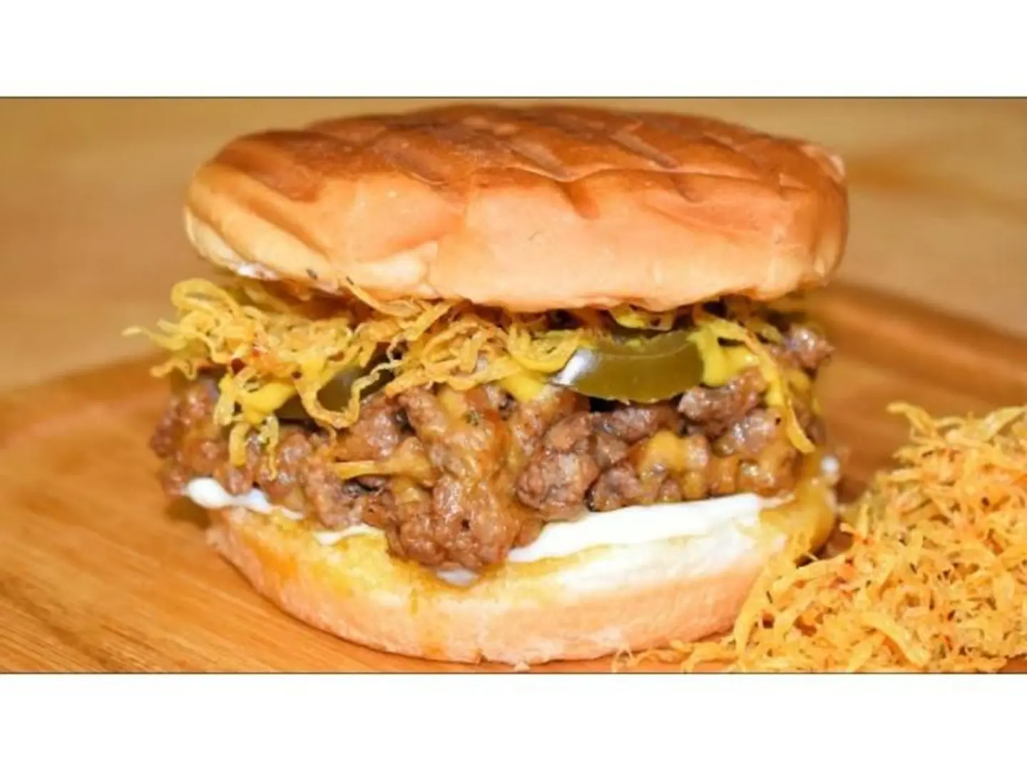 لحم مفروم جبن