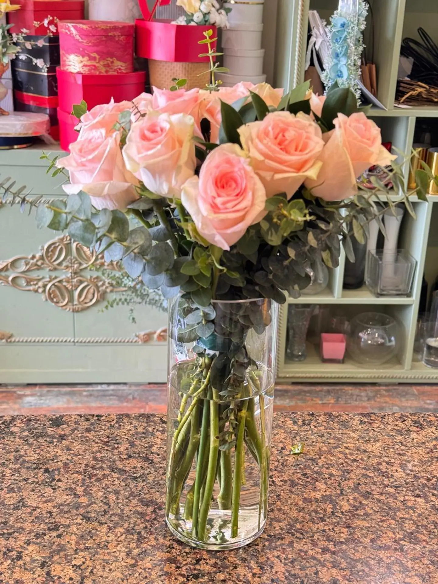 15 Lite Pink Roses Bouquet Flowers