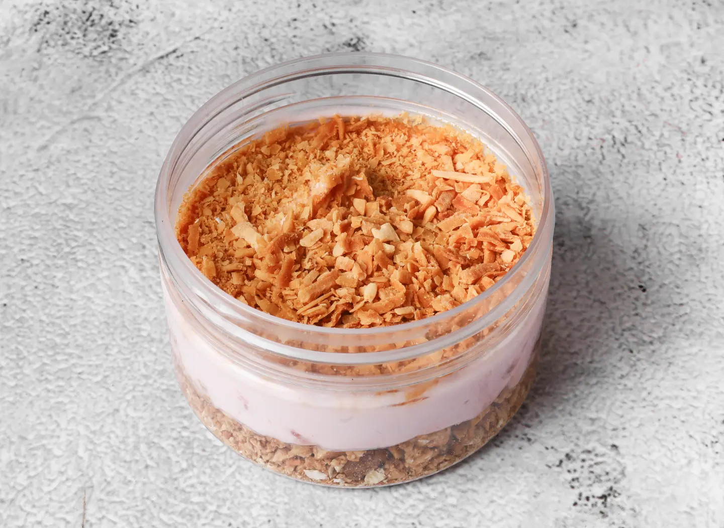 جرانولا توت أسود