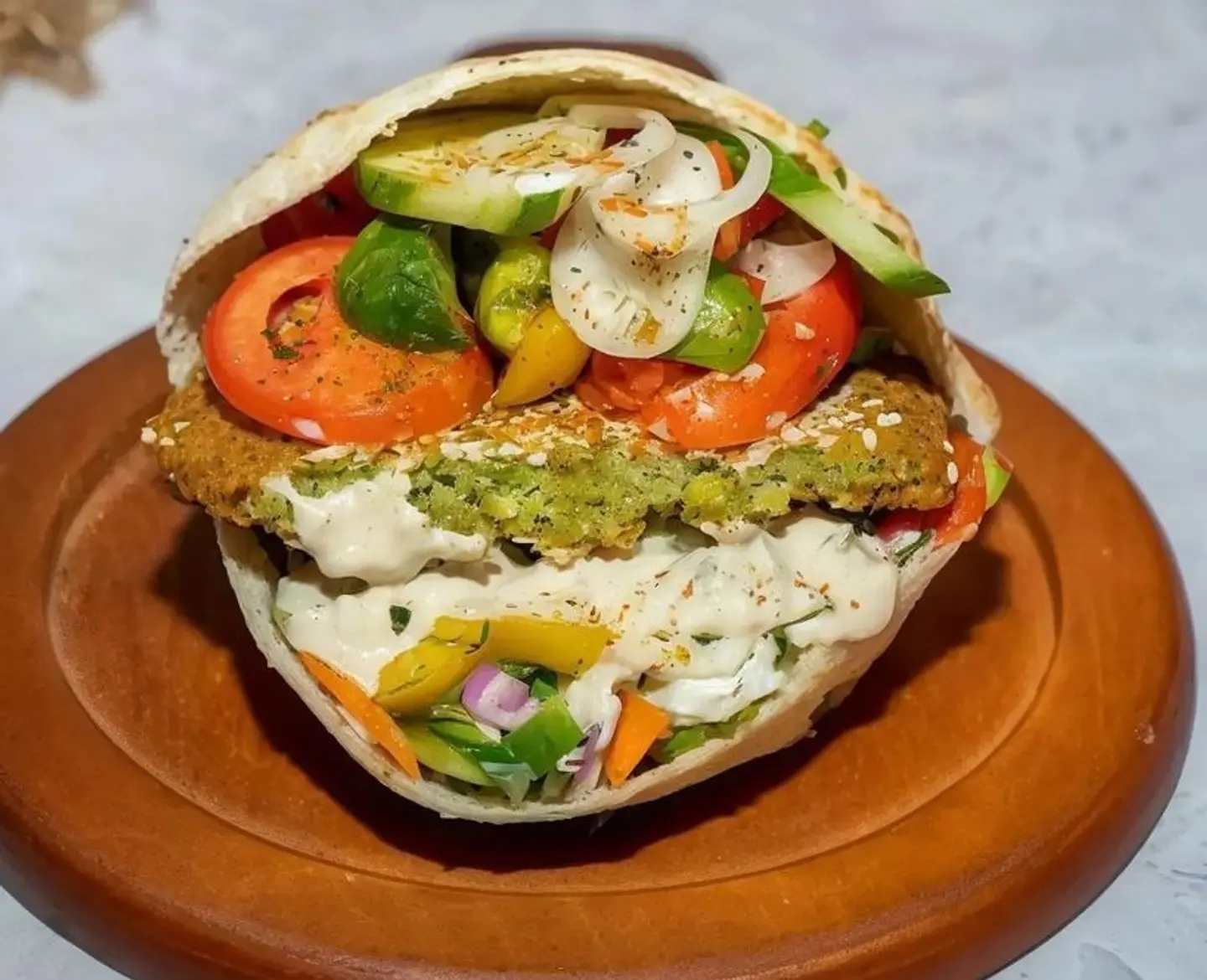 فلافل شامي مع بيض مع جبنة