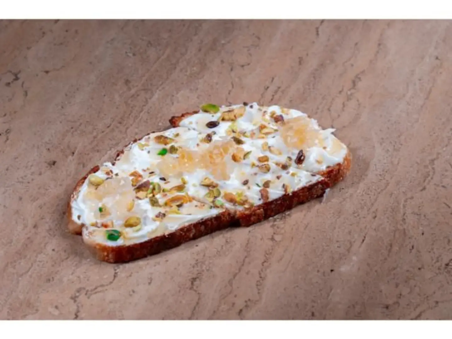 ساوردو لبنة و شمع عسل