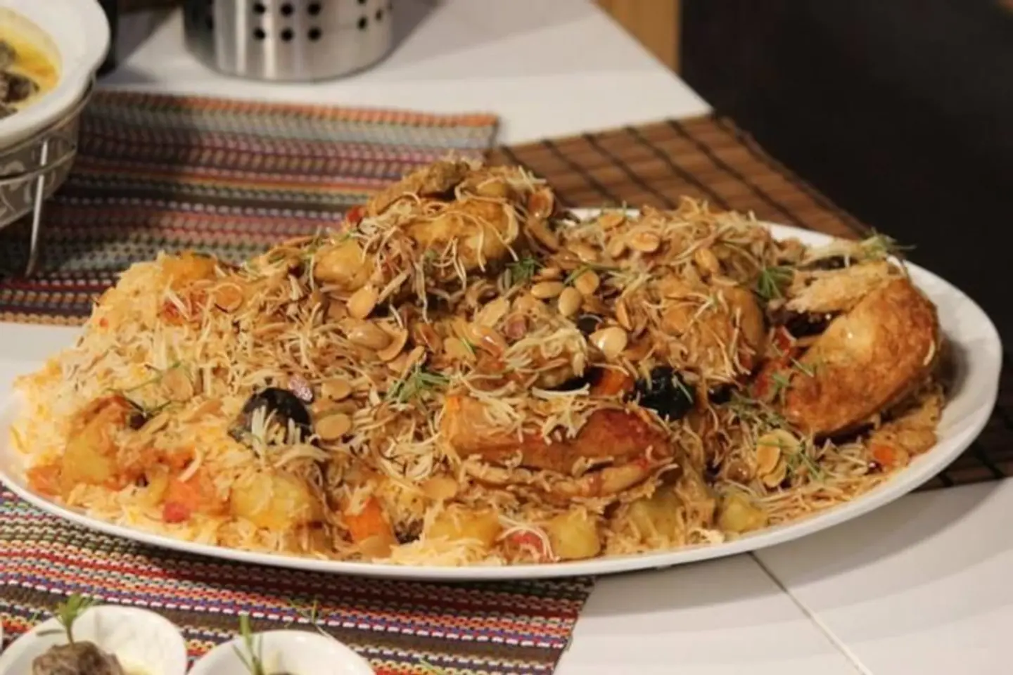 Hasawi Trotters Majboos