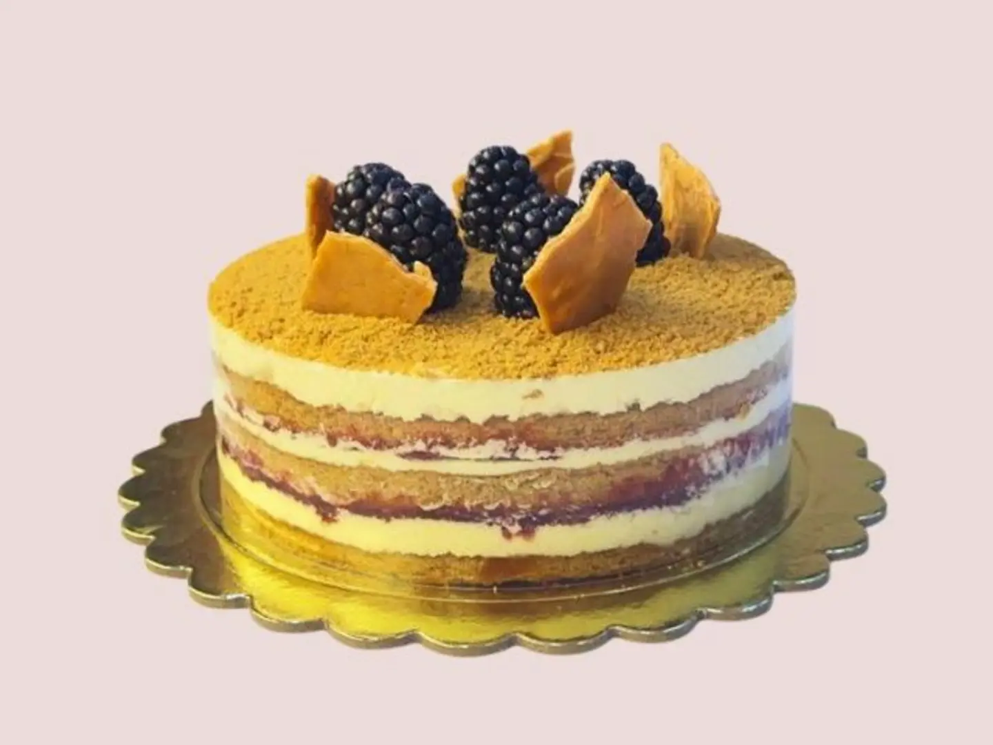 كيكة التوت بالعسل