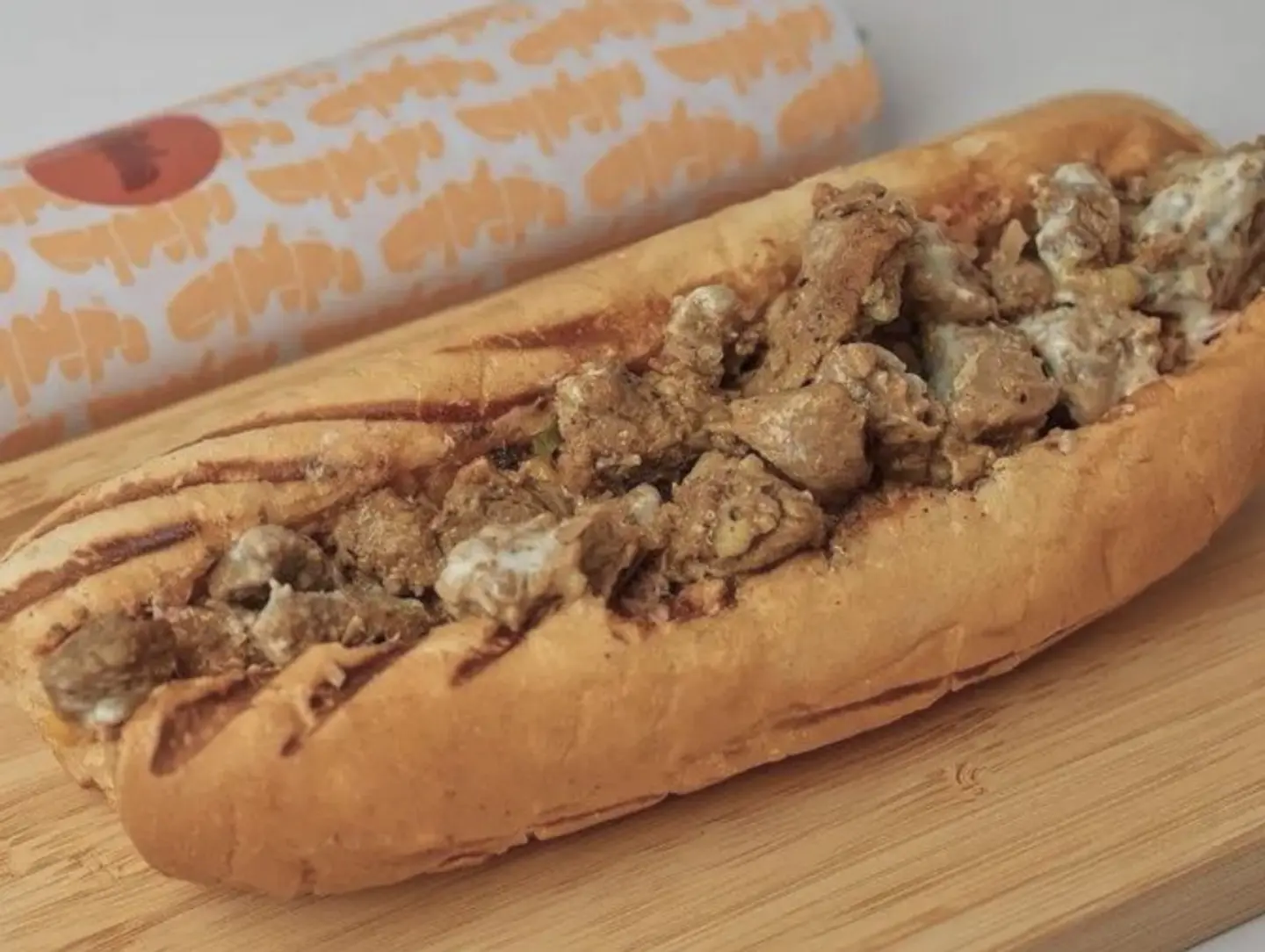 Spicy Minced Meat (Maqlaqal) With Cheese Sandwich
