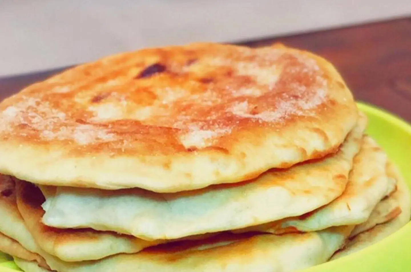 تميس بالجبن العكاوي