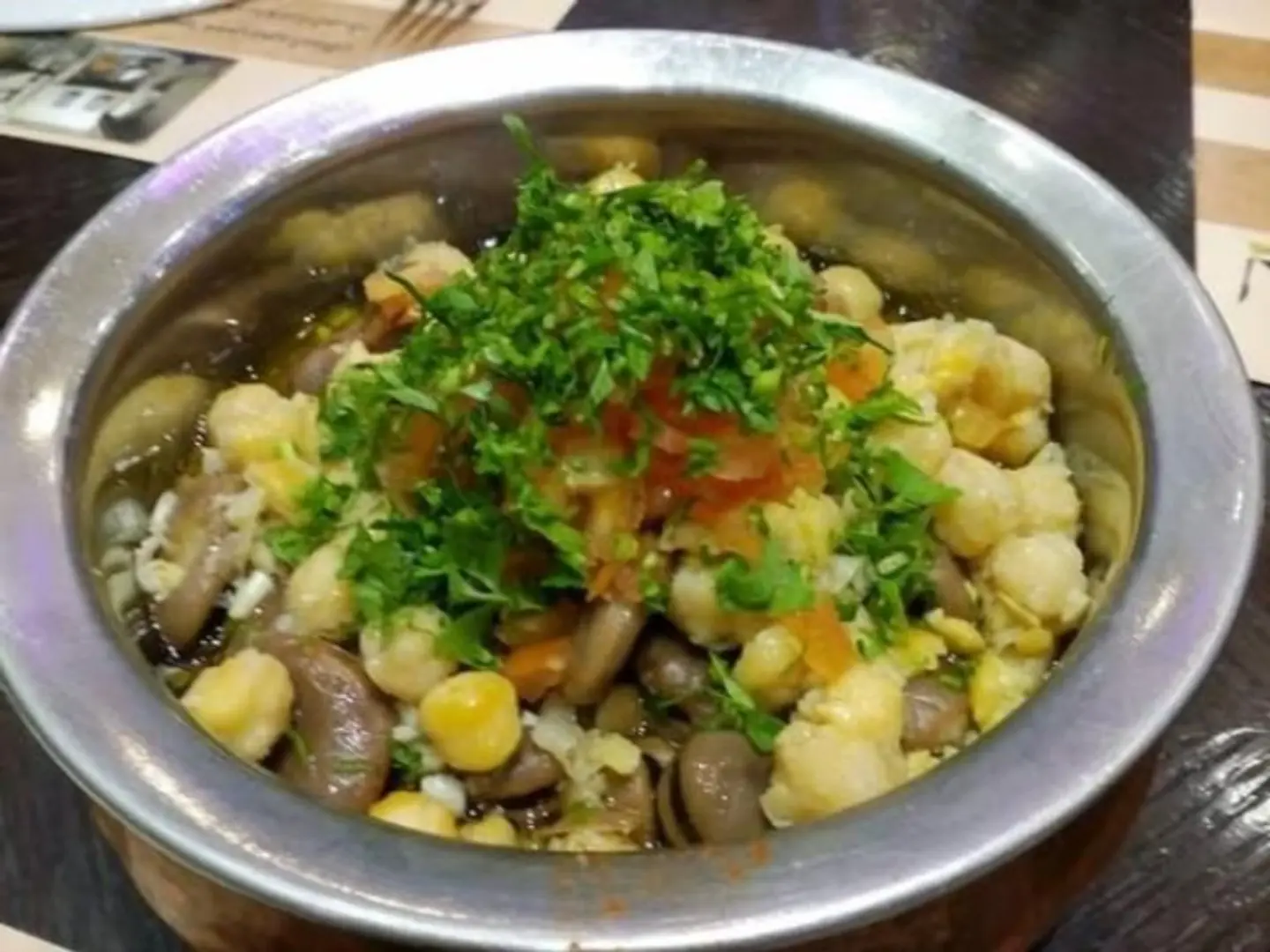 فول شامي بالزيت