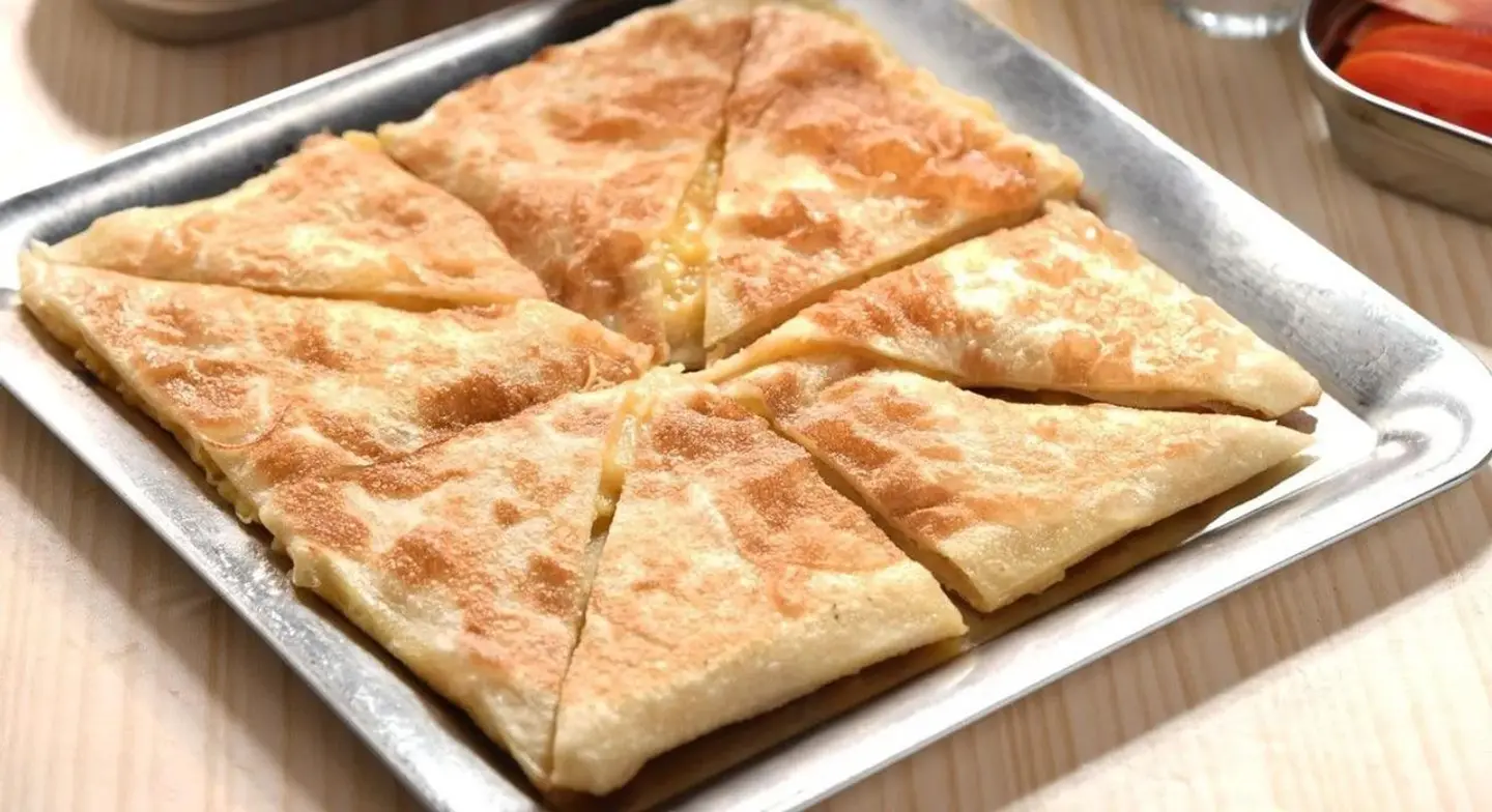 مطبق جبن تشيدر