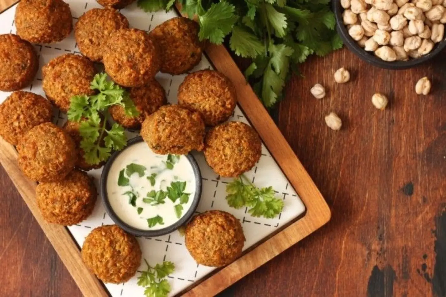 5 حبات طعمية عادية