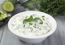 سلطة لبن خضار