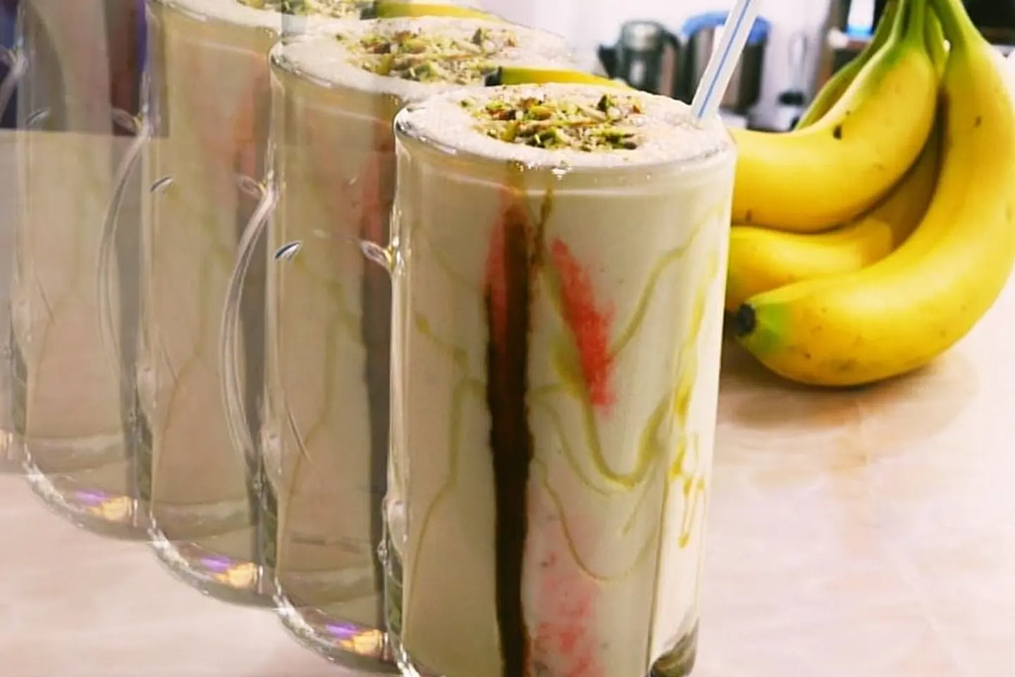 عصير موز بالحليب