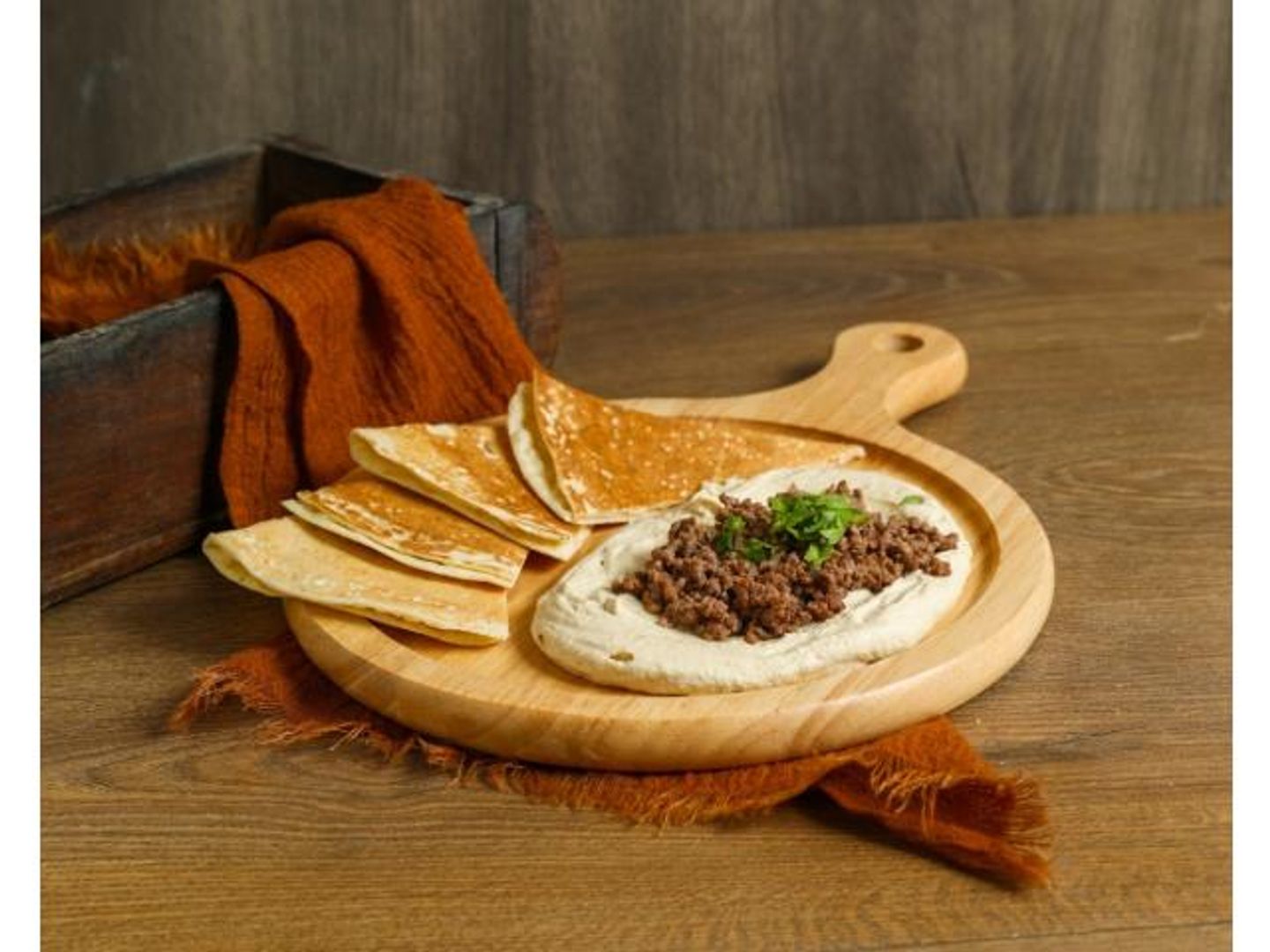 Hummus Plate With Meat