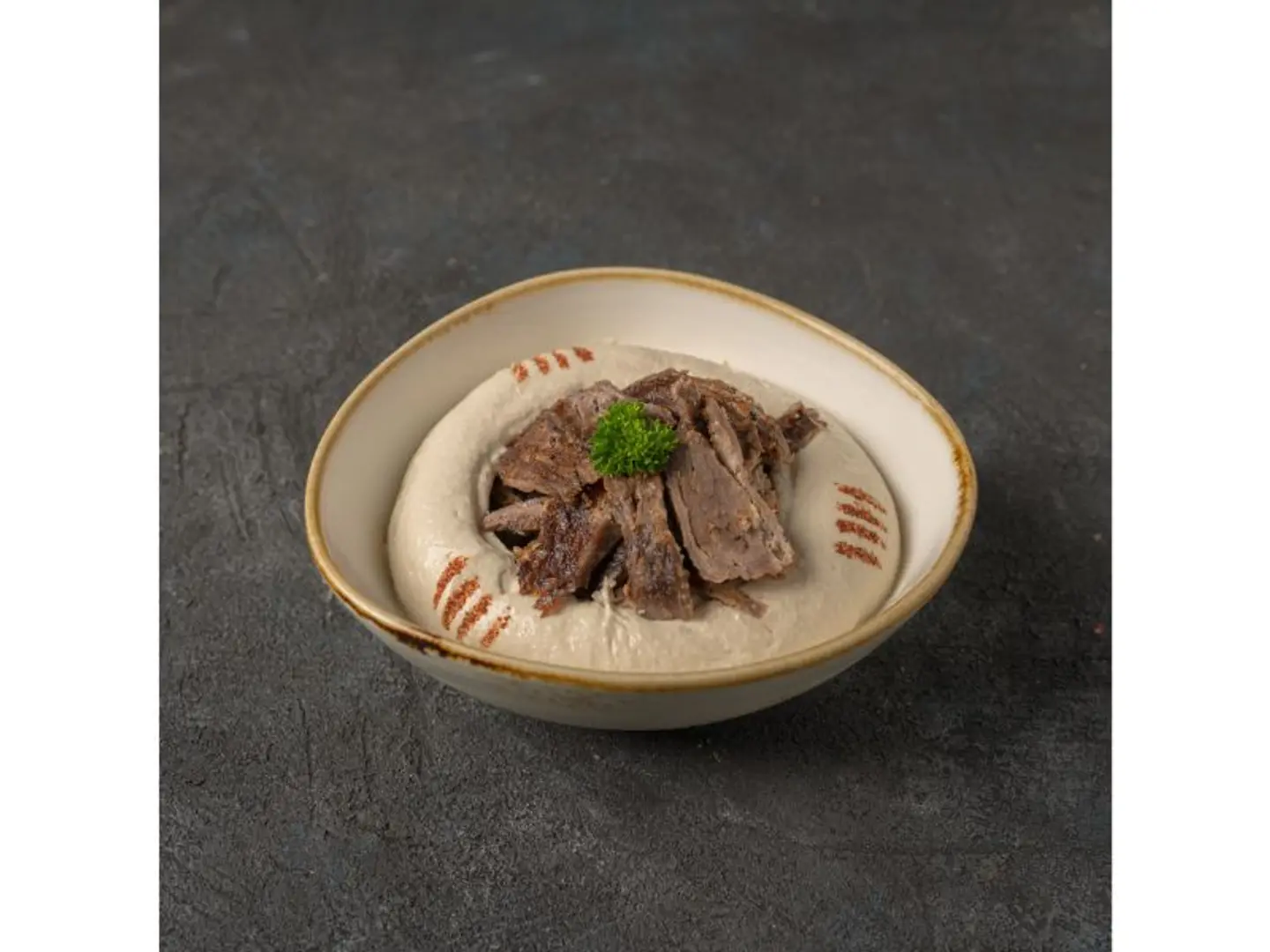 Hummus With Meat Shawarma