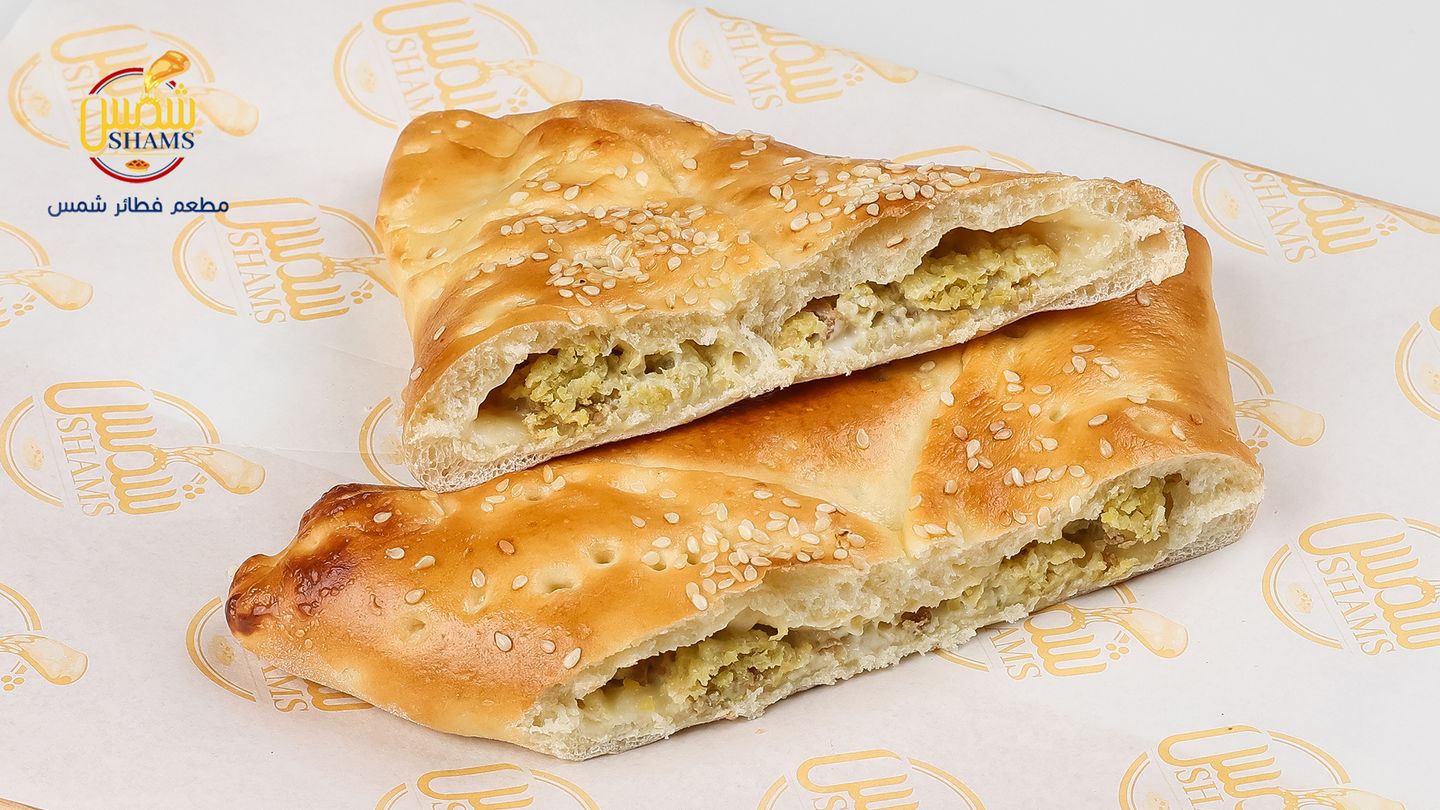 لبنة وفلافل