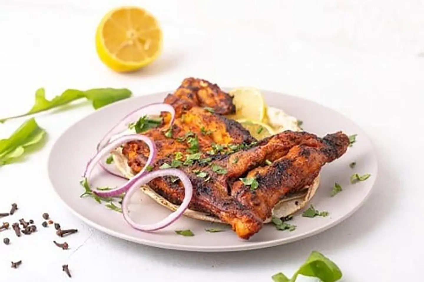 نص دجاج عالفحم ساده