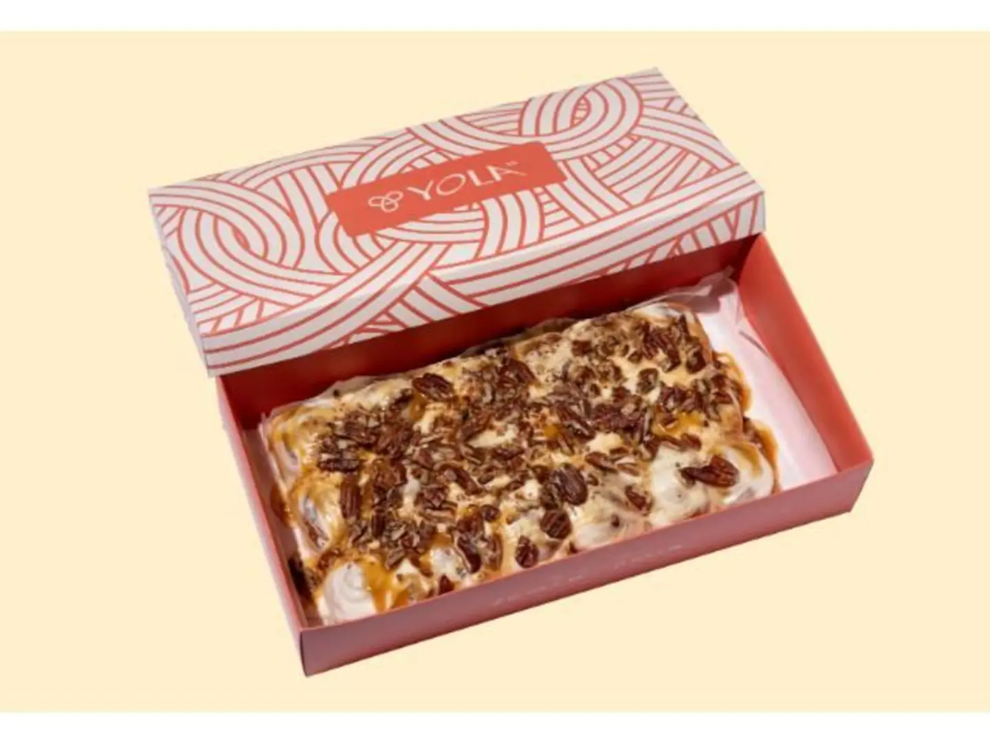 Box Of 40 Cinnamon Rolls With Caramel And Pecan Nuts