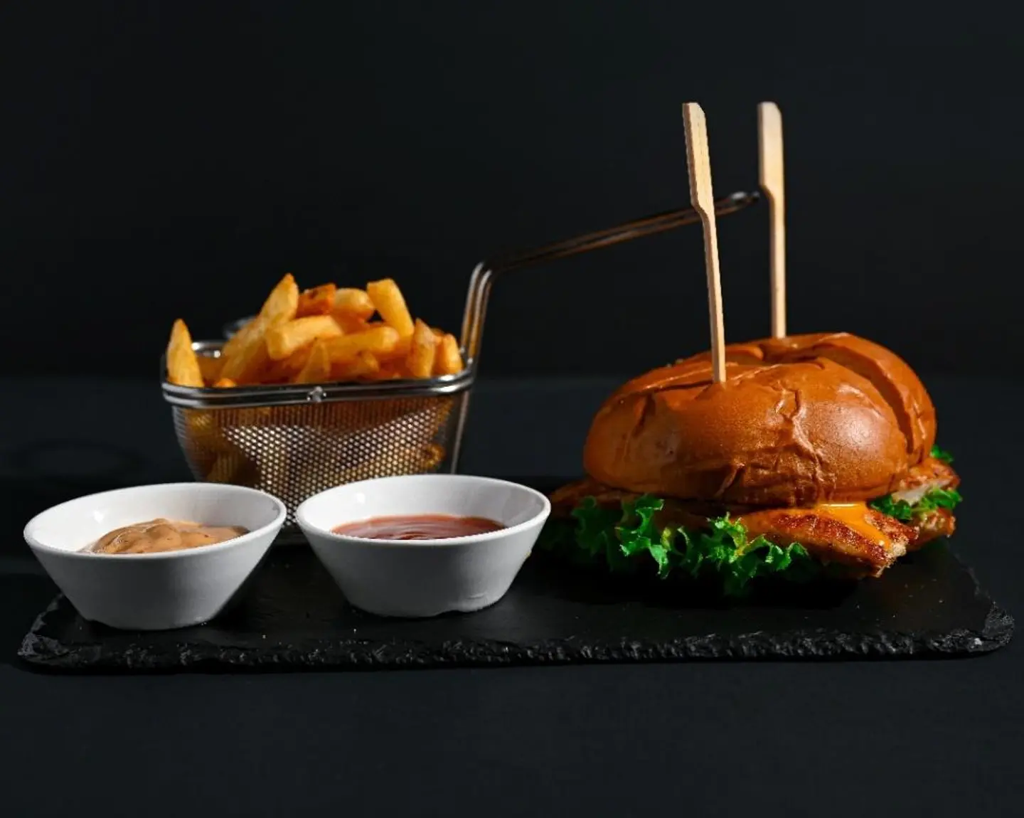 وجبة برجر دجاج