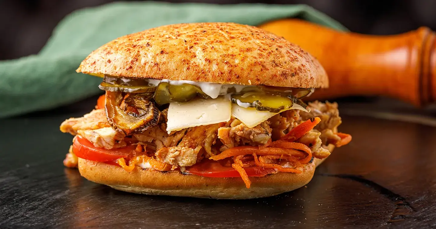 Shawarma Burger With Sauce