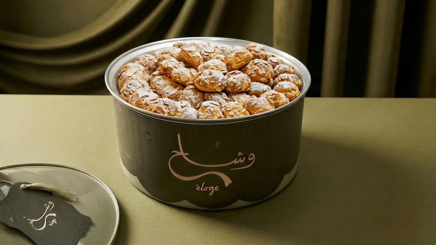 Profiterole Cheese Cake