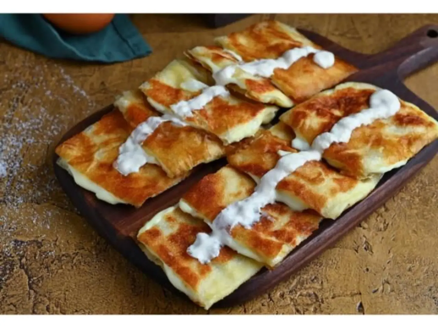 مطبق حلو جبن