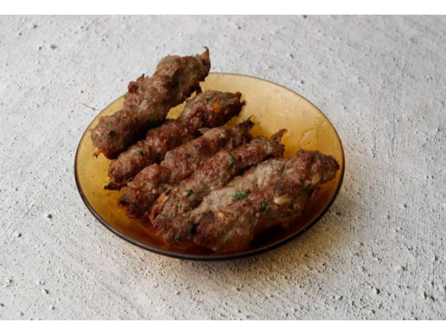 نص نفر مبشور لحم