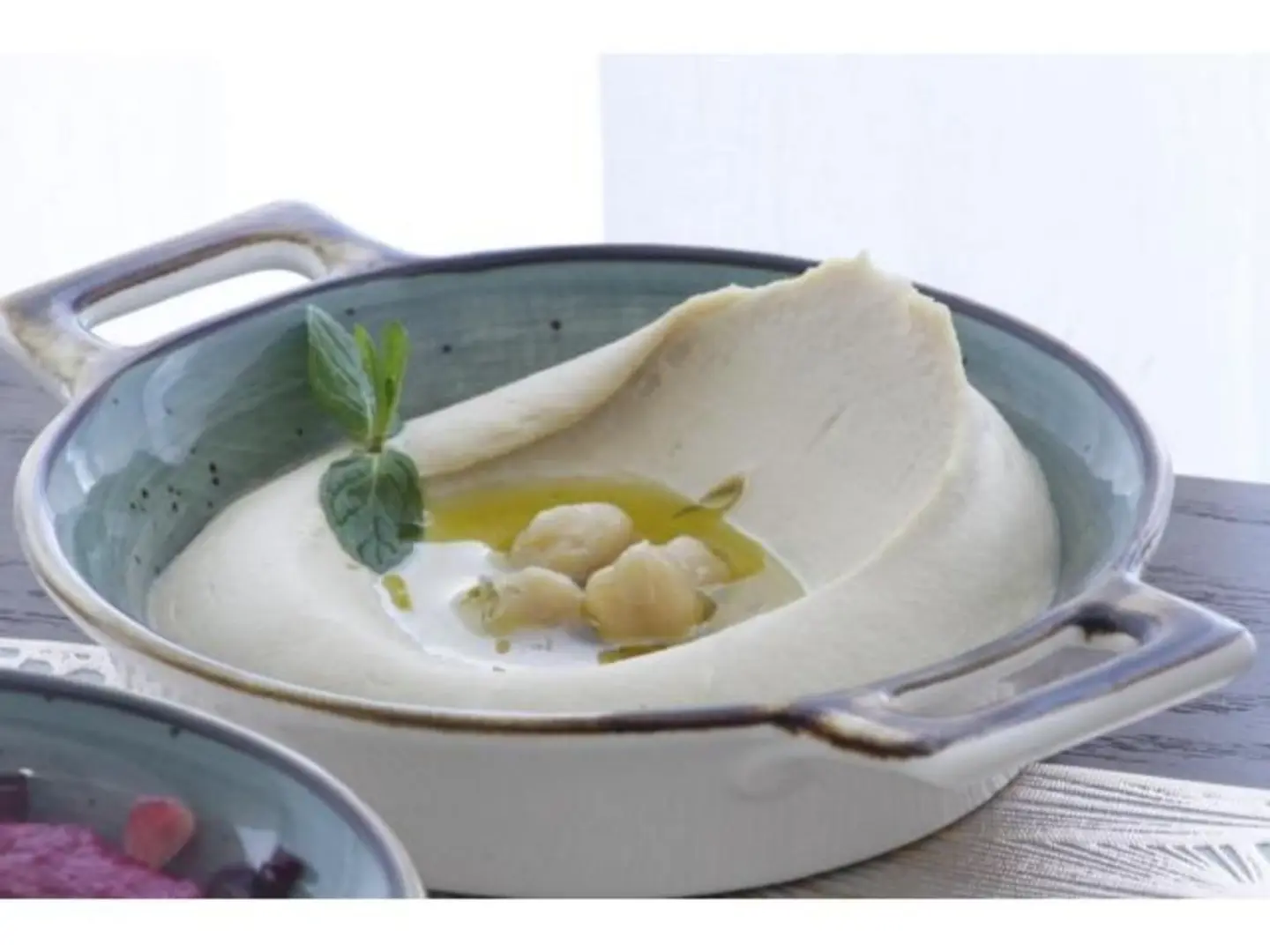 حمص طحينة