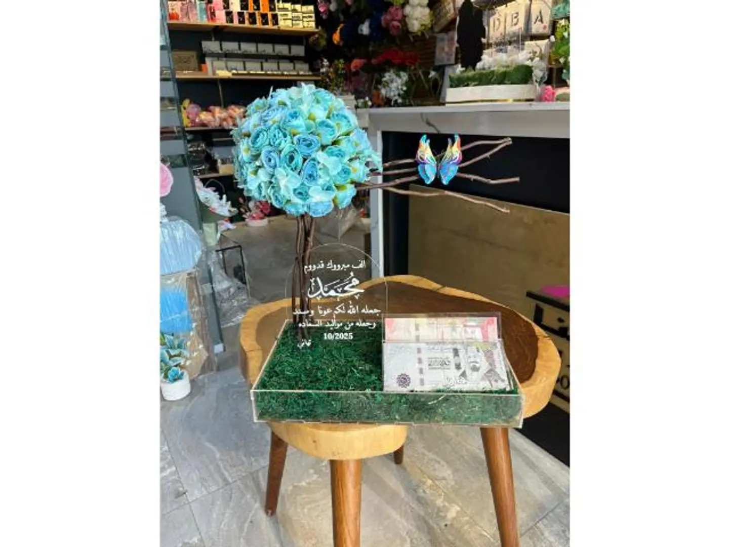 ستاند مولود ورد صناعي٤