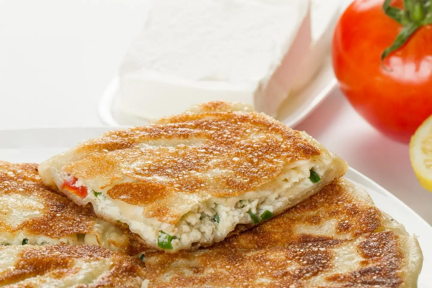 مطبق بالجبنة دبل