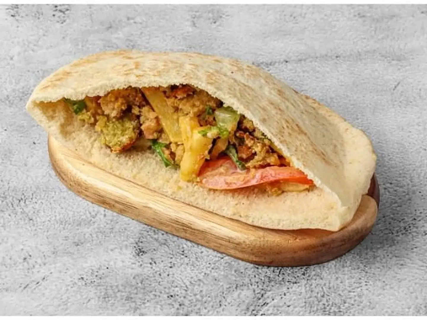 ساندوتش فلافل بابا غنوج