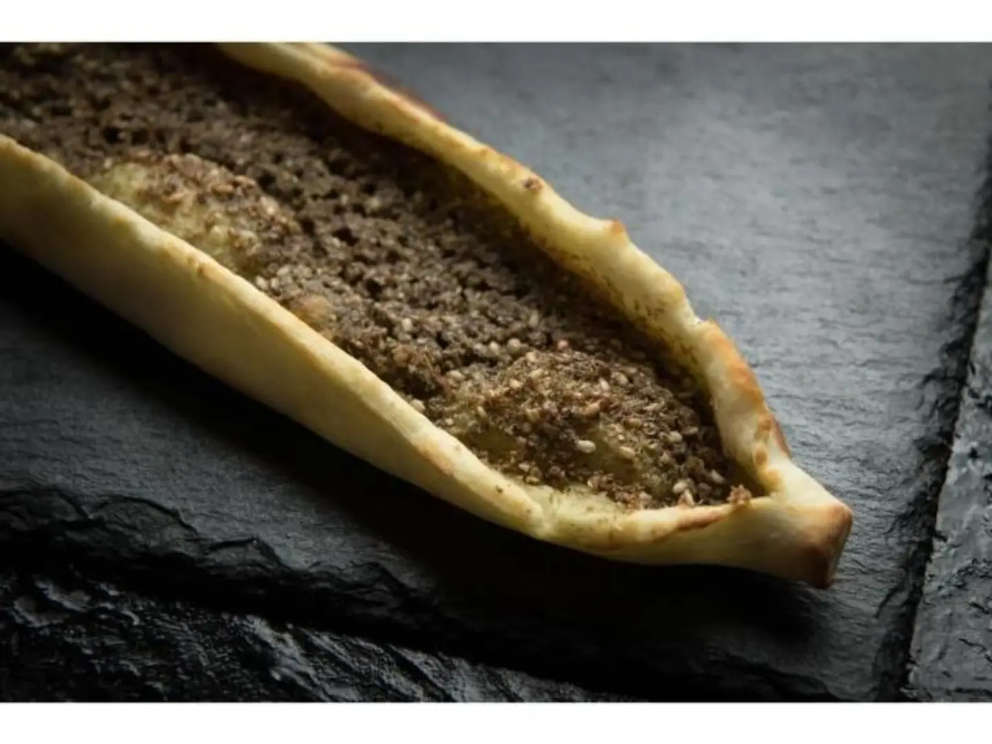 فطيرة لبنة زعتر