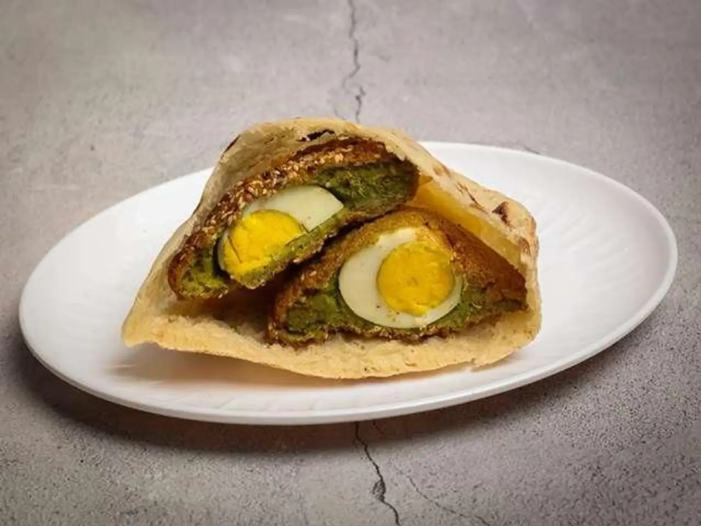 Oyoun El Set Falafel Sandwich
