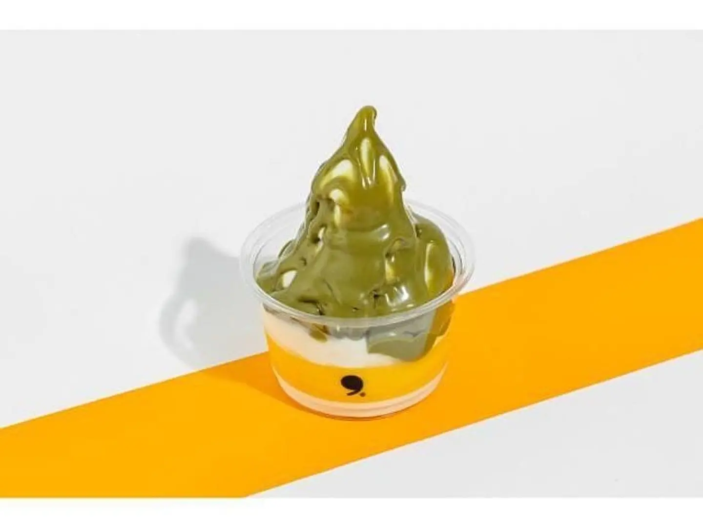 ايس كريم بيستاشيو