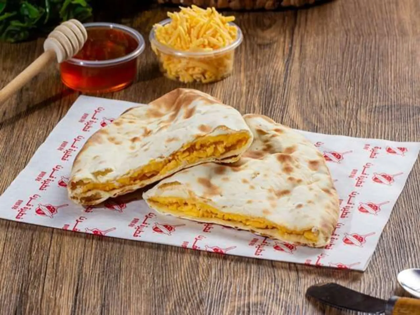 Cheddar With Honey Pie