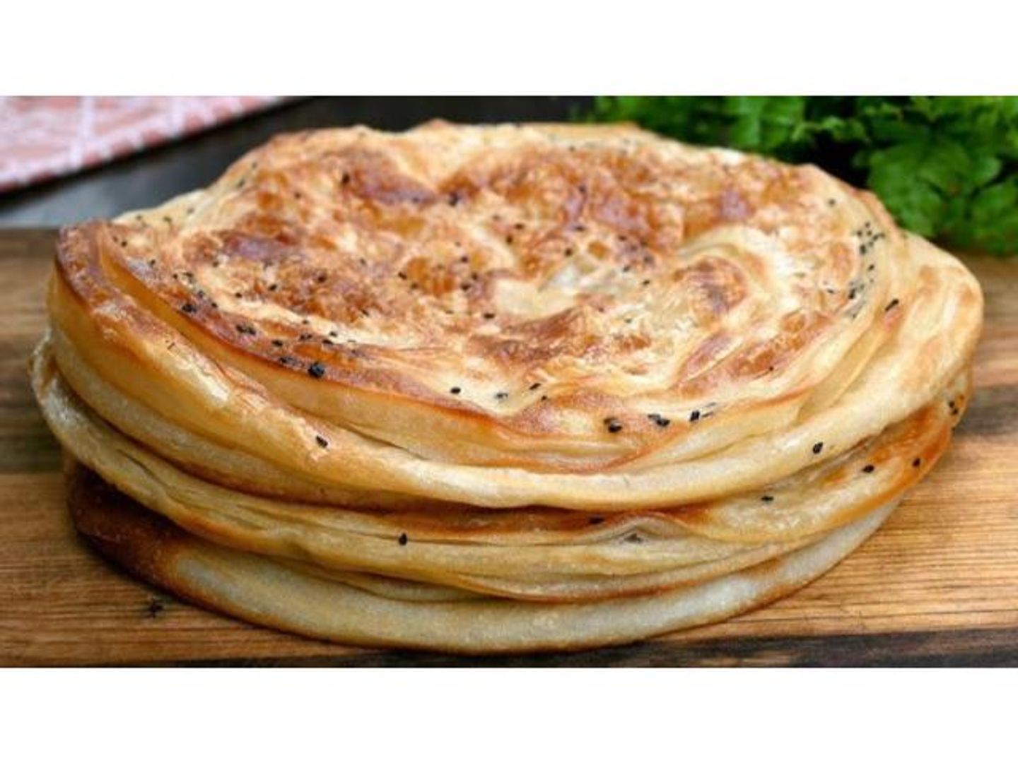 ملوح عطف