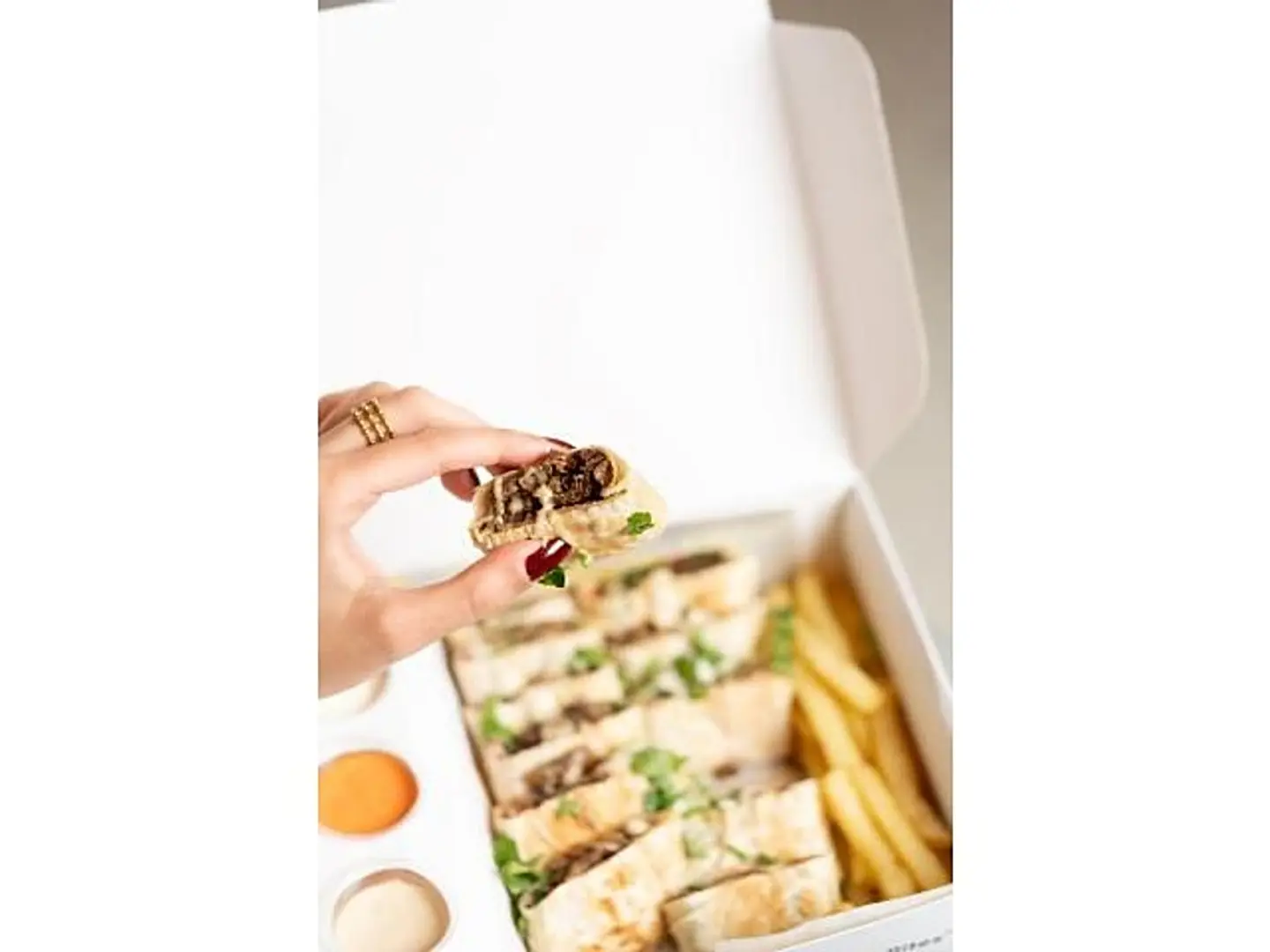 Single Beef Roll Box