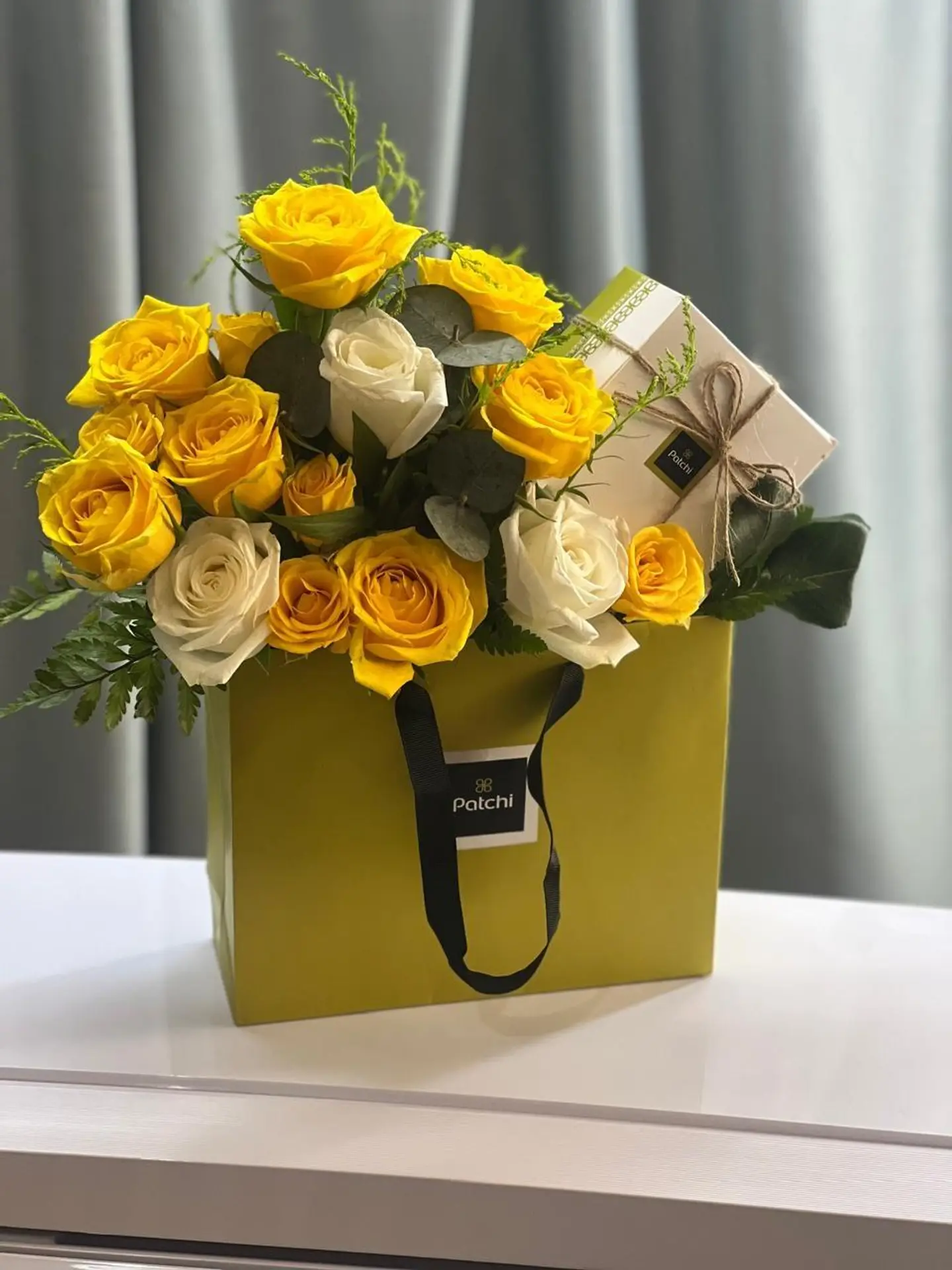 ورد اصفر وحلا باتشي