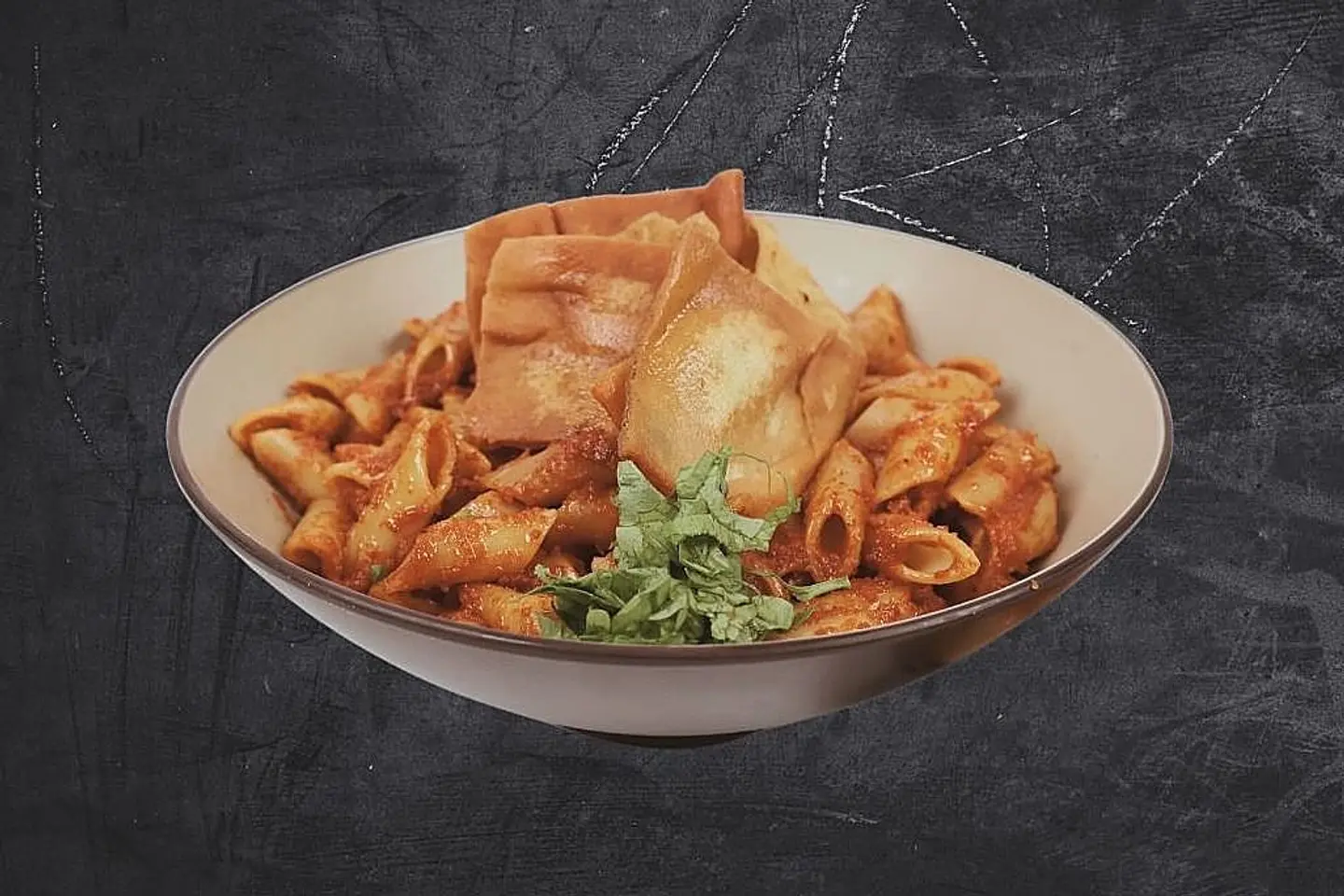 مكرونة أنسجام سادة