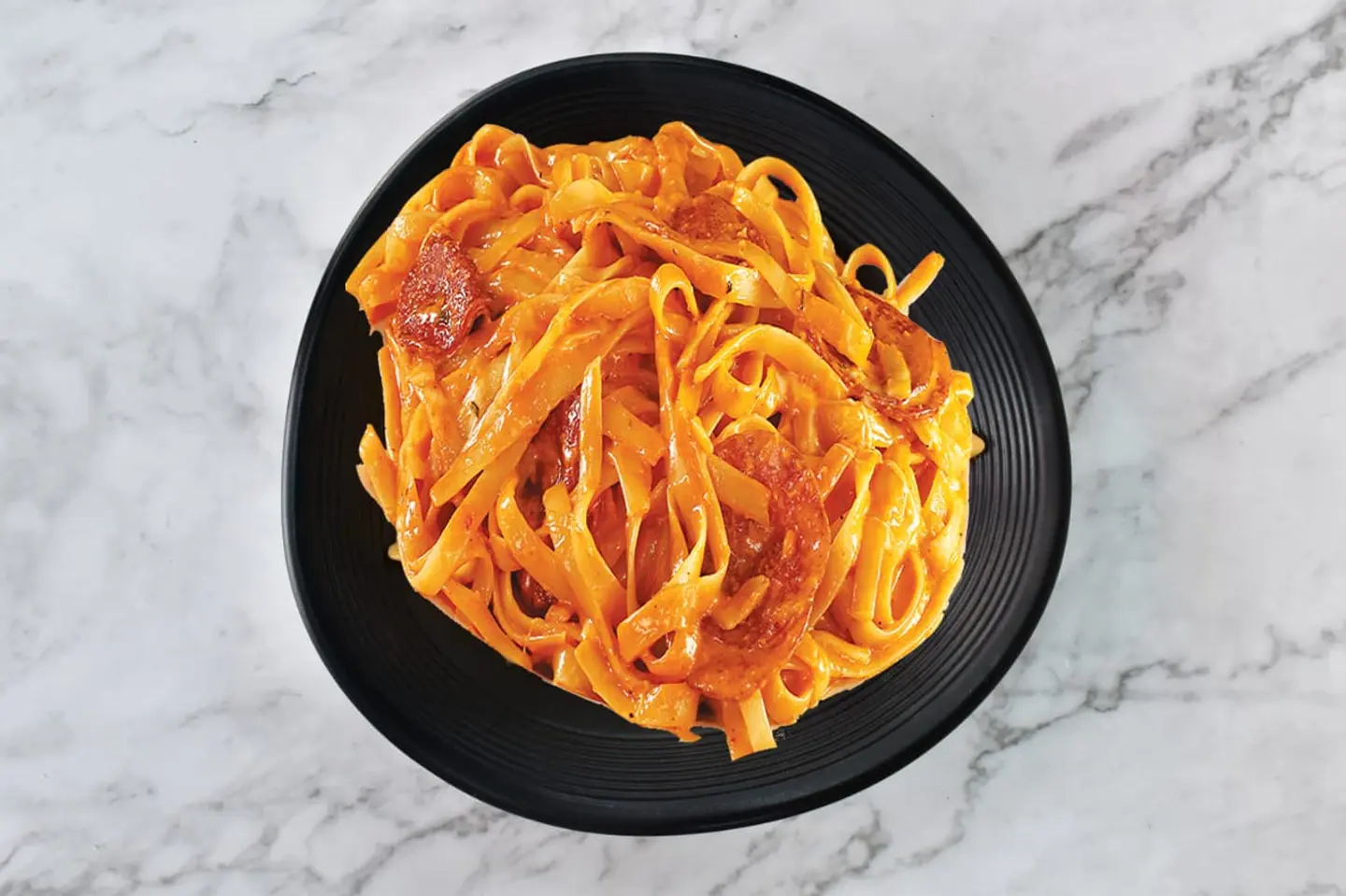 فيتوتشيني مع البيبروني