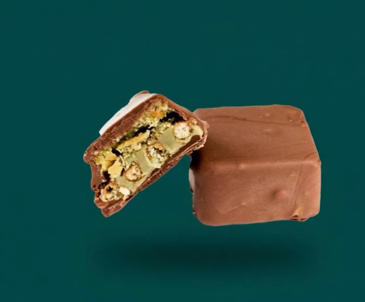 بايتس فستق وبرتزل