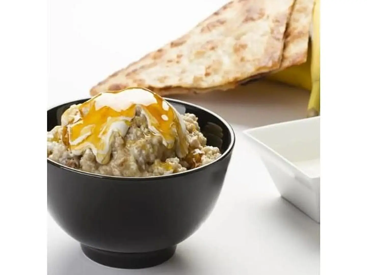 Masoub With Cream And Honey