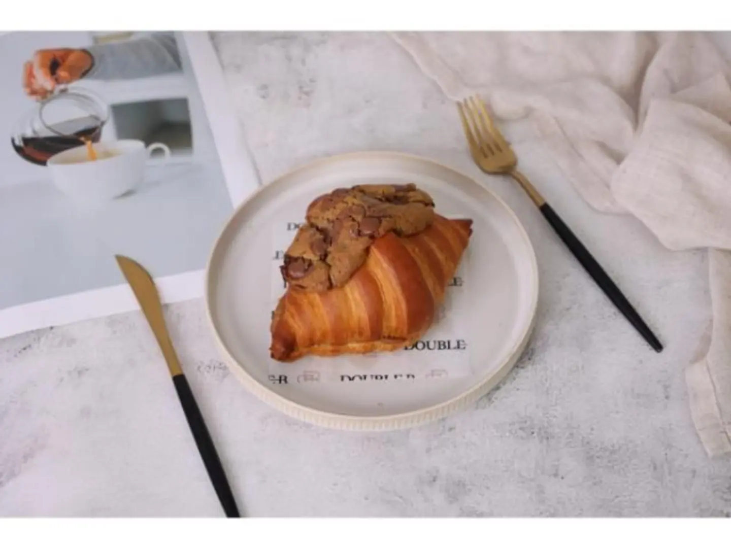 Chocolate Cookies Croissant