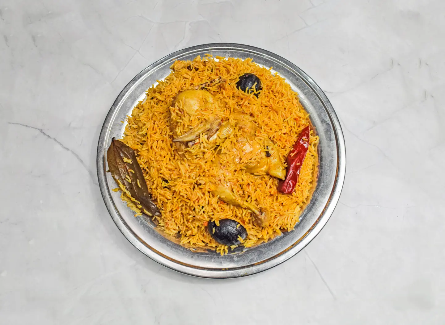 نصف دجاجة مضغوط