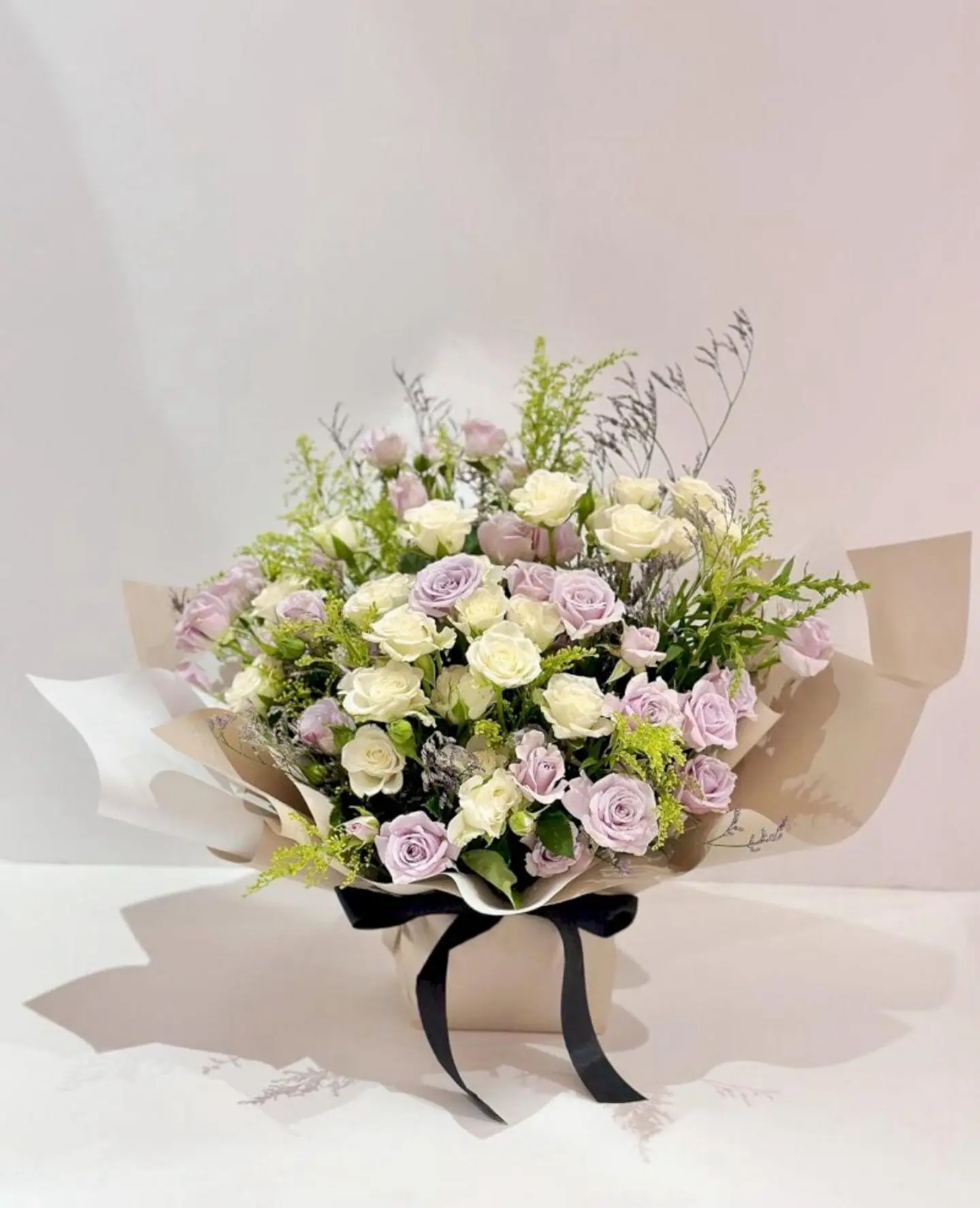 الباقه البيج