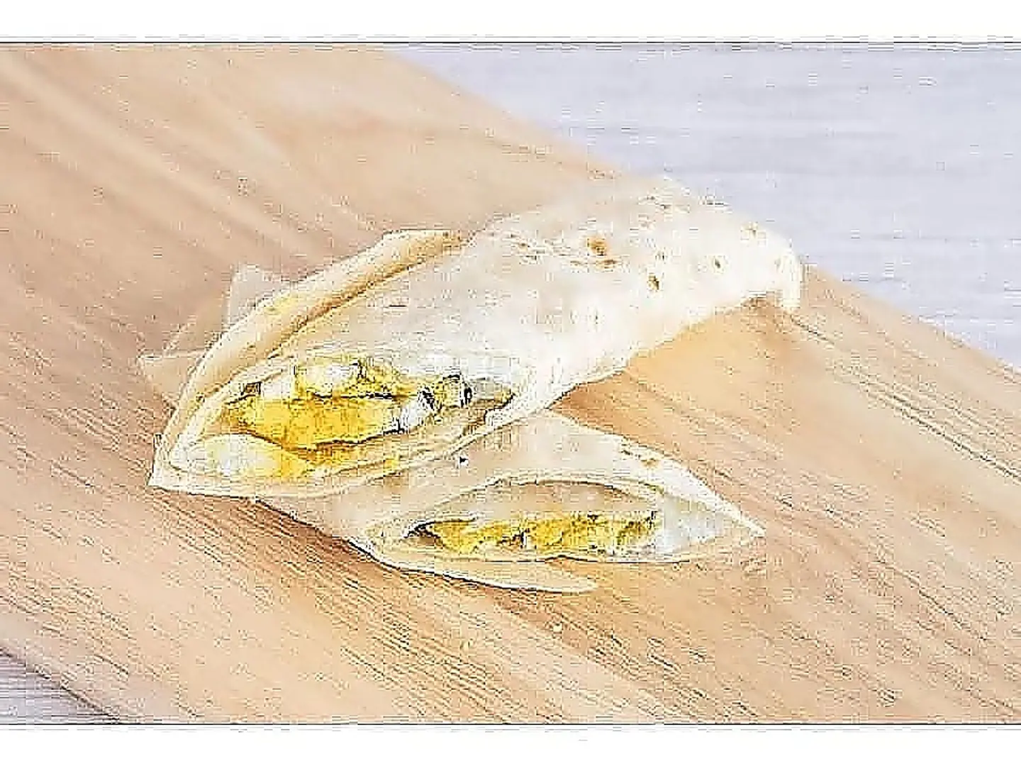 شباتي بيض مسلوق بالجبن
