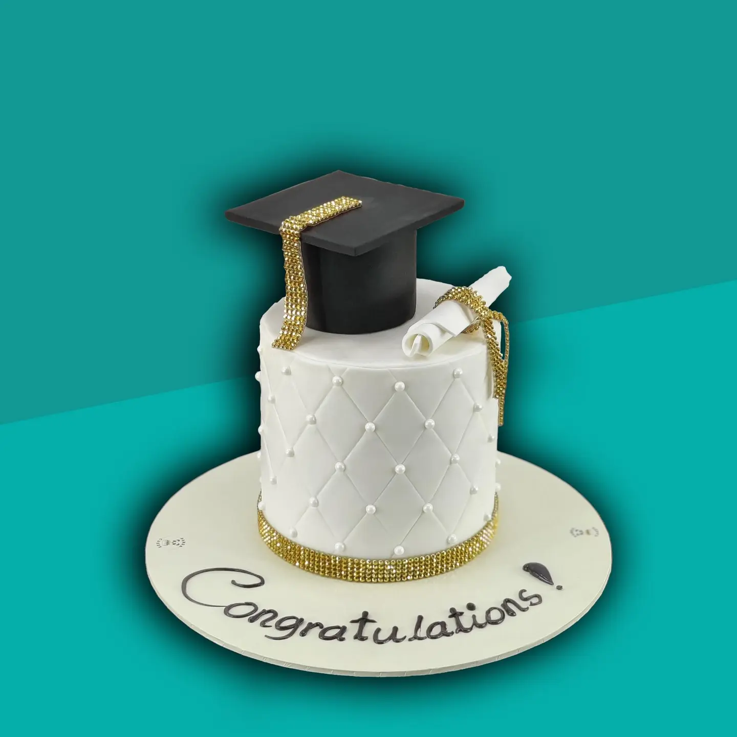 Luxurious Graduation Cake