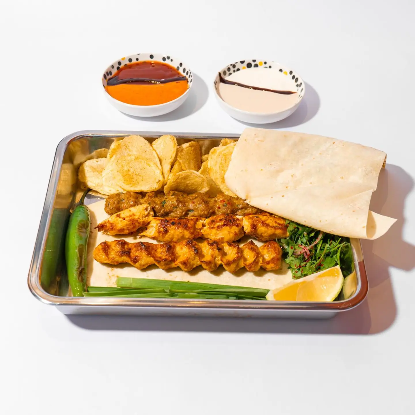 نفر شيش طاووق